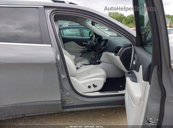 1C4PJMDX3KD349255 2019 JEEP CHEROKEE Gray Вид салону спереду