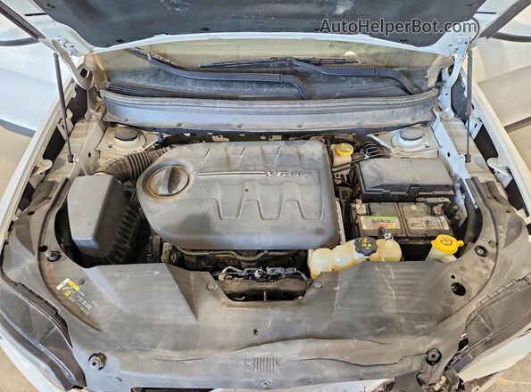 1C4PJMDX3KD457035 2019 JEEP CHEROKEE White 