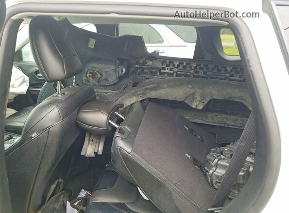 1C4PJMDX6ND515840 2022 JEEP CHEROKEE White უკანა სალონის ხედი