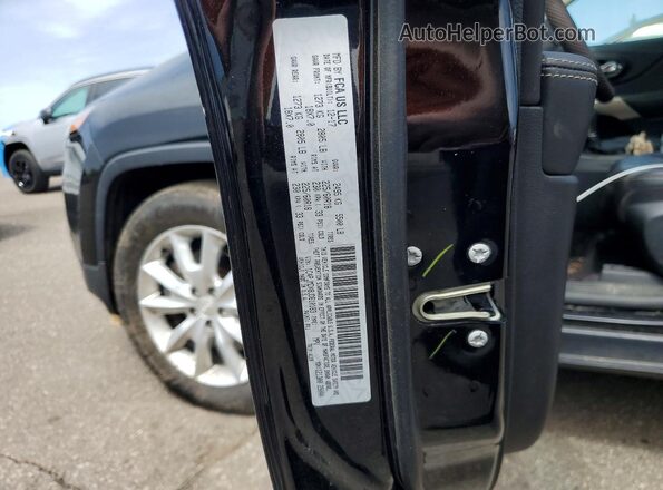 1C4PJMDX8JD610183 2018 JEEP CHEROKEE Черный 
