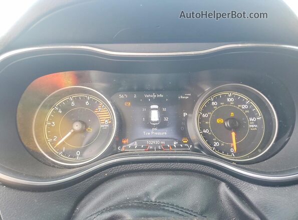 1C4PJMDX8LD544592 2020 JEEP CHEROKEE Silver Instrument cluster view