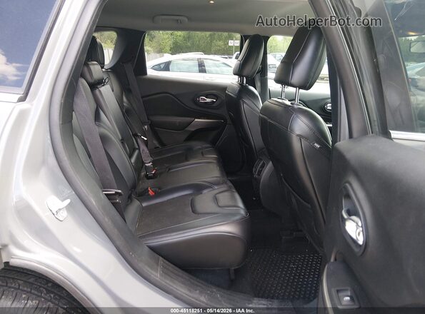 1C4PJMLB2LD519287 2020 JEEP CHEROKEE Gray Вид наклейки з VIN-кодом