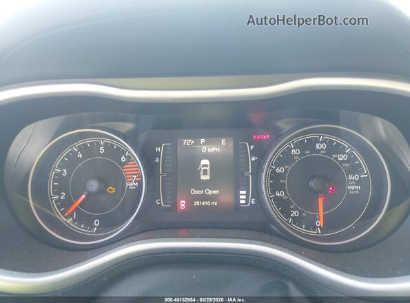 1C4PJMLB3JD578765 2018 JEEP CHEROKEE Gray Vista de los asientos traseros