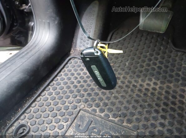 1C4PJMLB6LD609462 2020 JEEP CHEROKEE Black წინა პანელის ხედი