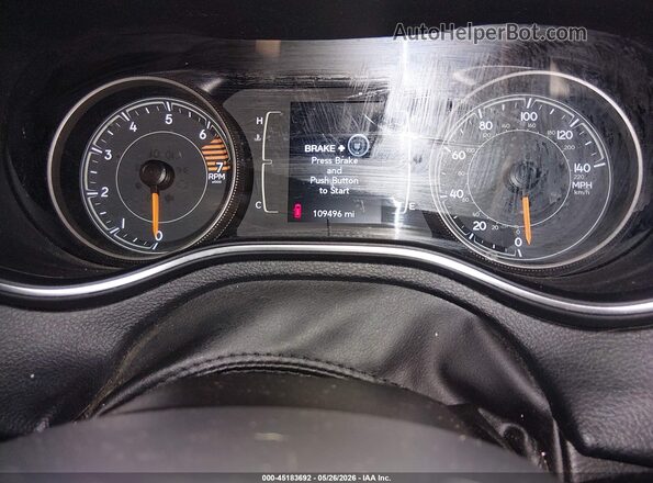 1C4PJMLB8KD378112 2019 JEEP CHEROKEE Красный Вид задних сидений