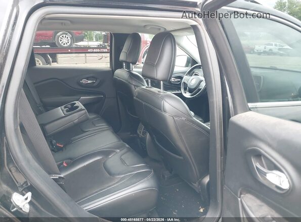 1C4PJMLB9KD181935 2019 JEEP CHEROKEE Black Widok naklejki z numerem VIN