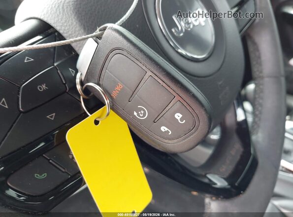 1C4PJMLBXMD242275 2021 JEEP CHEROKEE Black Widok deski rozdzielczej