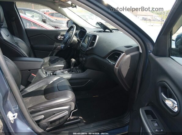 1C4PJMLN4LD555265 2020 JEEP CHEROKEE Light Blue Вид салону спереду
