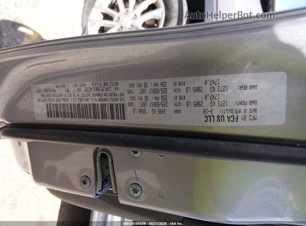 1C4PJMLN9KD142787 2019 JEEP CHEROKEE Silver Շարժիչի բաժամունքի տեսք