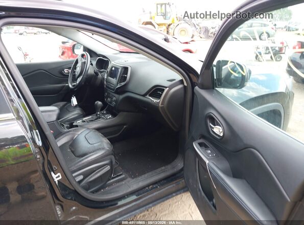 1C4PJMLX9KD271467 2019 JEEP CHEROKEE Черный Вид салона спереди