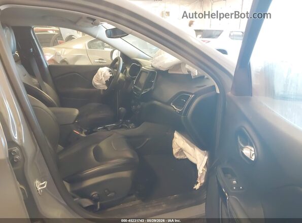 1C4PJMMB3PD105505 2023 JEEP CHEROKEE Gray Front interior view