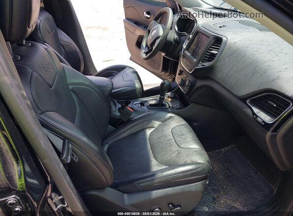 1C4PJMMB6PD115669 2023 JEEP CHEROKEE Black Widok wnętrza z przodu