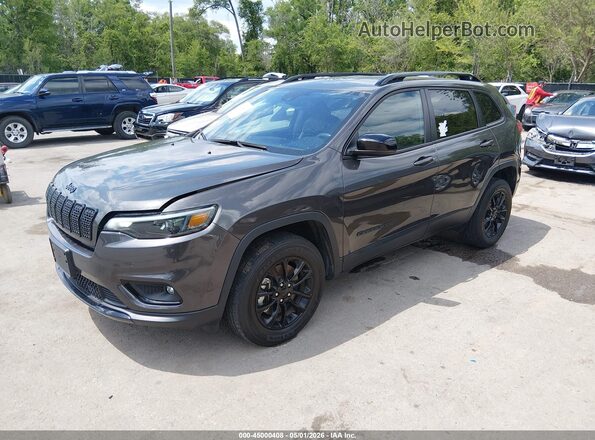 1C4PJMMB7PD101487 2023 JEEP CHEROKEE Gray Vista tres cuartos delantera izquierda