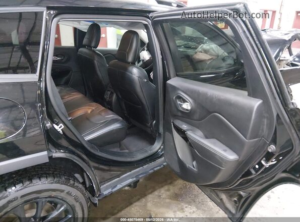 1C4PJMMB8PD114362 2023 JEEP CHEROKEE Black VIN sticker view