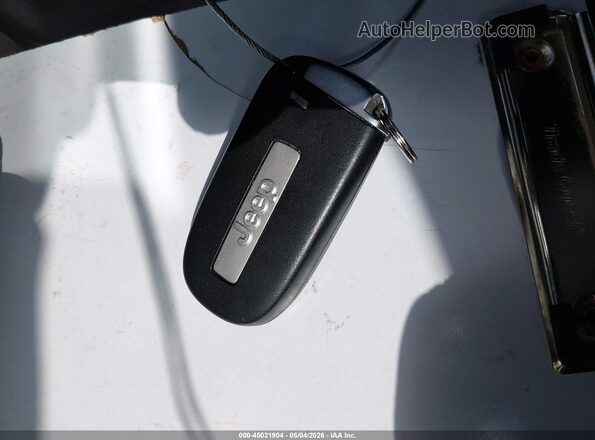 1C4PJMMX1MD149607 2021 JEEP CHEROKEE Green Вид панелі приладів