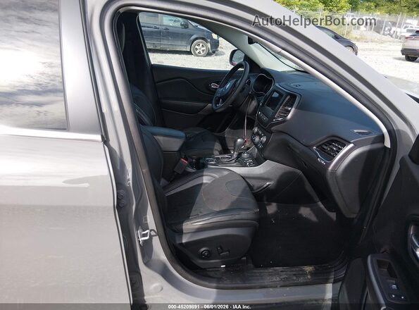 1C4PJMMX4MD222856 2021 JEEP CHEROKEE Gray წინა სალონის ხედი