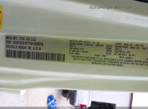 1C4PJXEN7TW184976 2026 JEEP WRANGLER White ძრავის განყოფილების ხედი