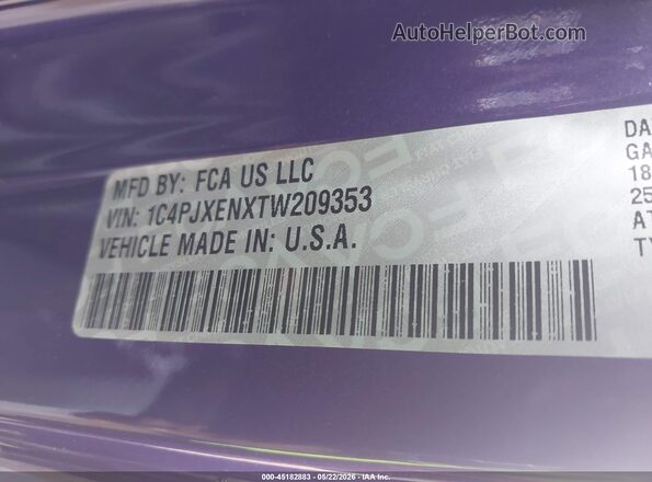 1C4PJXENXTW209353 2026 JEEP WRANGLER Purple Vista del compartimento del motor