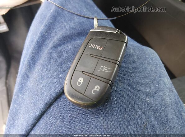 1C4RDJAGXJC150579 2018 DODGE DURANGO Белый Вид панели приборов