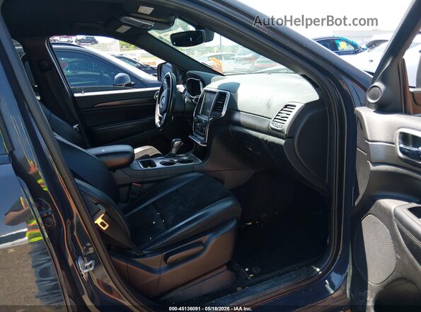 1C4RJEAG3HC957407 2017 JEEP GRAND CHEROKEE Черный Вид салона спереди