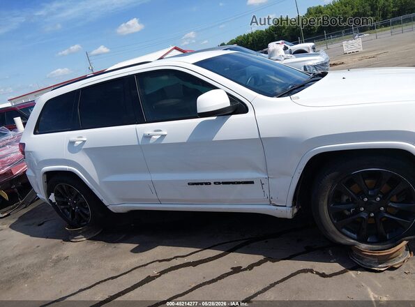 1C4RJEAG4HC761850 2017 JEEP GRAND CHEROKEE White უკანა სალონის ხედი