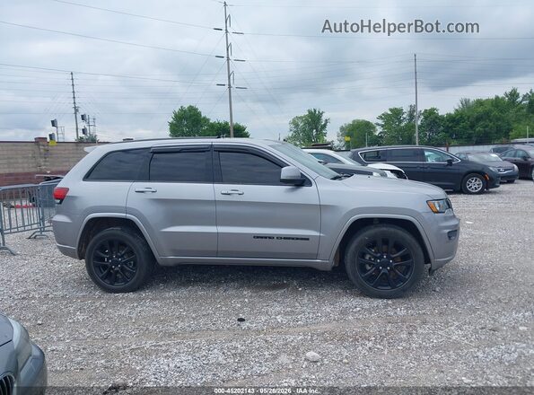 1C4RJEAG4JC253013 2018 JEEP GRAND CHEROKEE Gray Вид задньої частини салону