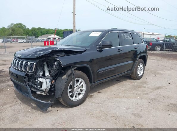 1C4RJEAG5JC455214 2018 JEEP GRAND CHEROKEE Черный Передняя левая четверть