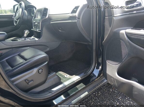 1C4RJEBG1JC514810 2018 JEEP GRAND CHEROKEE Черный Вид салона спереди
