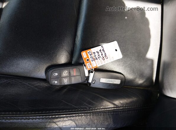 1C4RJEBG1JC514810 2018 JEEP GRAND CHEROKEE Черный Вид панели приборов