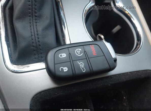 1C4RJEBG1MC712551 2021 JEEP GRAND CHEROKEE White Vista del salpicadero