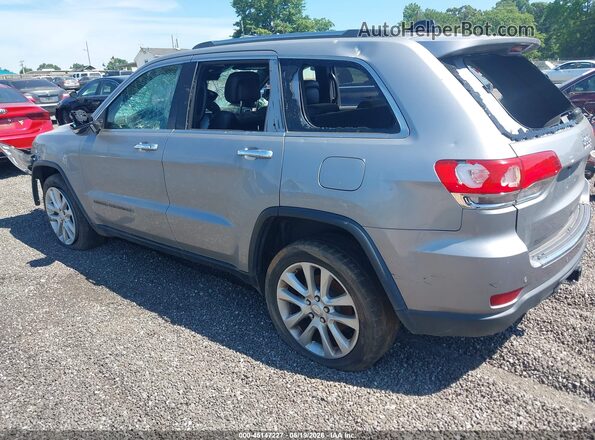 1C4RJEBG3HC846418 2017 JEEP GRAND CHEROKEE Silver 
