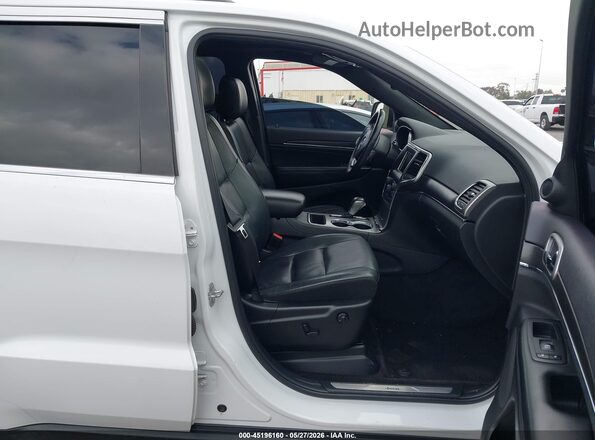 1C4RJEBG6JC412547 2018 JEEP GRAND CHEROKEE Белый Вид салона спереди