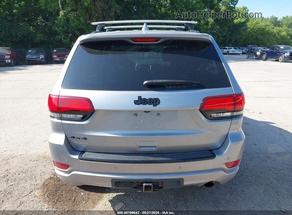 1C4RJFAG0JC203179 2018 JEEP GRAND CHEROKEE Silver 