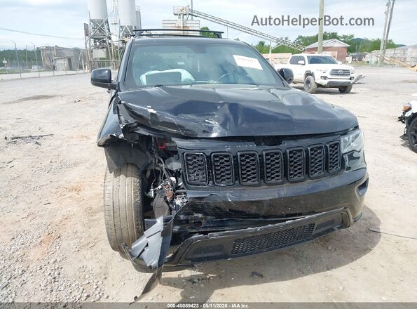 1C4RJFAG2HC847471 2017 JEEP GRAND CHEROKEE Black Widok z przodu