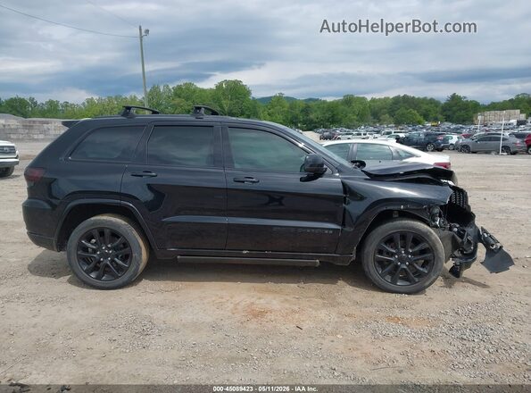 1C4RJFAG2HC847471 2017 JEEP GRAND CHEROKEE Black Widok wnętrza z tyłu