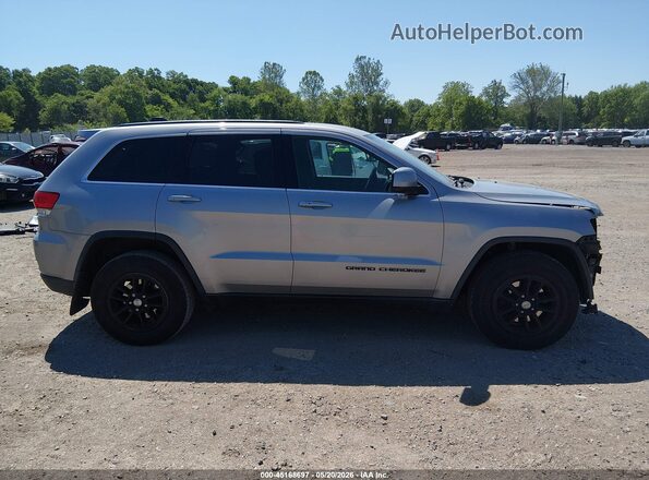 1C4RJFAG2JC458948 2018 JEEP GRAND CHEROKEE Silver Widok wnętrza 360 stopni