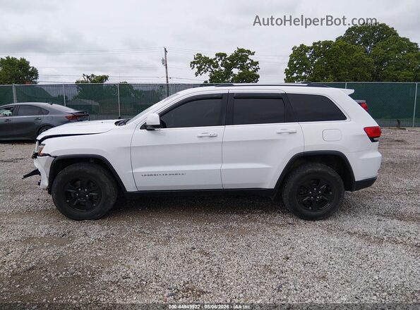 1C4RJFAG3GC413932 2016 JEEP GRAND CHEROKEE White Rear interior view