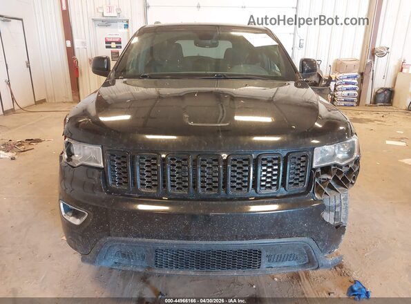 1C4RJFAG3JC199693 2018 JEEP GRAND CHEROKEE Black Vista del cuadro de instrumentos