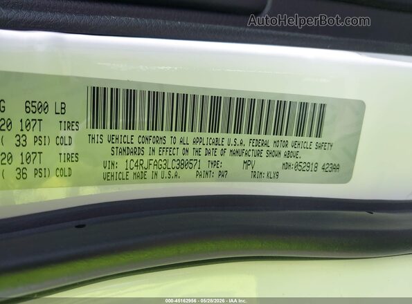 1C4RJFAG3LC380571 2020 JEEP GRAND CHEROKEE White Engine compartment view