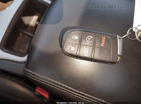 1C4RJFAG4HC794496 2017 JEEP GRAND CHEROKEE White 