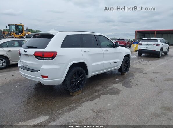 1C4RJFAG4HC951881 2017 JEEP GRAND CHEROKEE Белый Задняя правая четверть