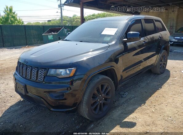 1C4RJFAG4JC245452 2018 JEEP GRAND CHEROKEE Черный Передняя левая четверть