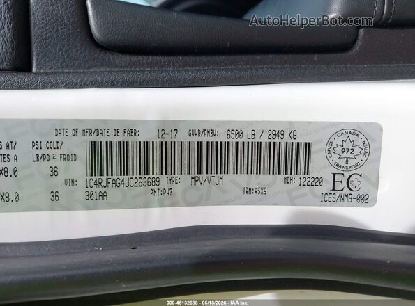 1C4RJFAG4JC263689 2018 JEEP GRAND CHEROKEE Белый Вид подкапотного пространства