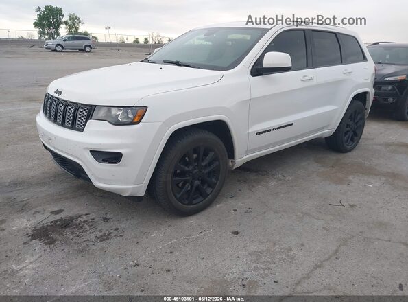 1C4RJFAG5HC720245 2017 JEEP GRAND CHEROKEE White წინა მარცხენა ხედი სამი მეოთხედიდან