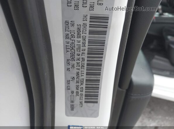 1C4RJFAG5HC720245 2017 JEEP GRAND CHEROKEE White ძრავის განყოფილების ხედი