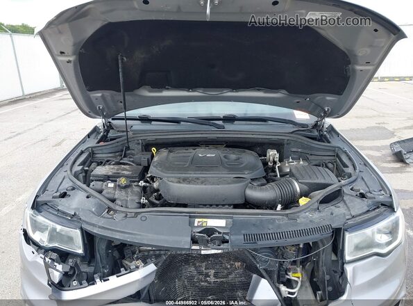 1C4RJFAG5JC178893 2018 JEEP GRAND CHEROKEE Silver Вид ззаду