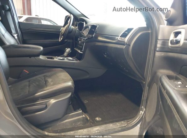 1C4RJFAG6KC818420 2019 JEEP GRAND CHEROKEE Gray Front interior view