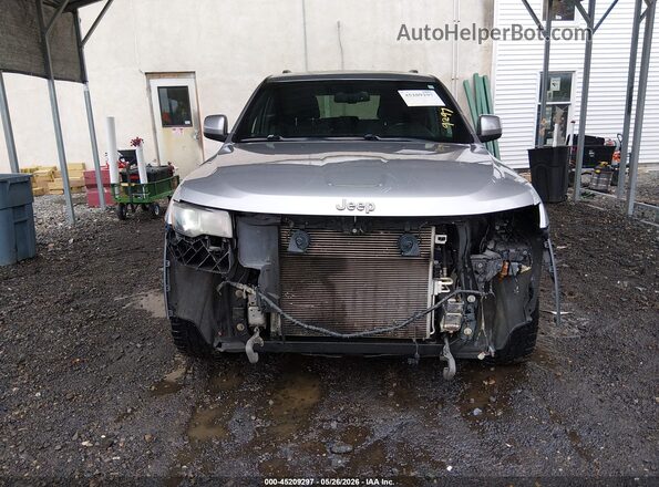 1C4RJFAG7GC389103 2016 JEEP GRAND CHEROKEE Silver Widok wnętrza z tyłu