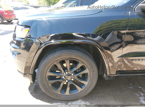 1C4RJFAG7HC777739 2017 JEEP GRAND CHEROKEE Black Вид спереду