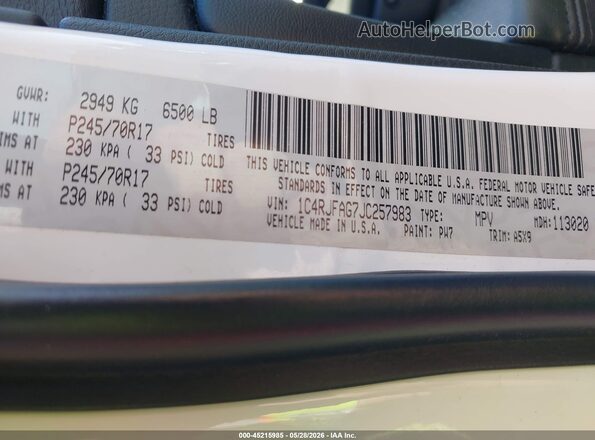 1C4RJFAG7JC257983 2018 JEEP GRAND CHEROKEE Белый Вид подкапотного пространства